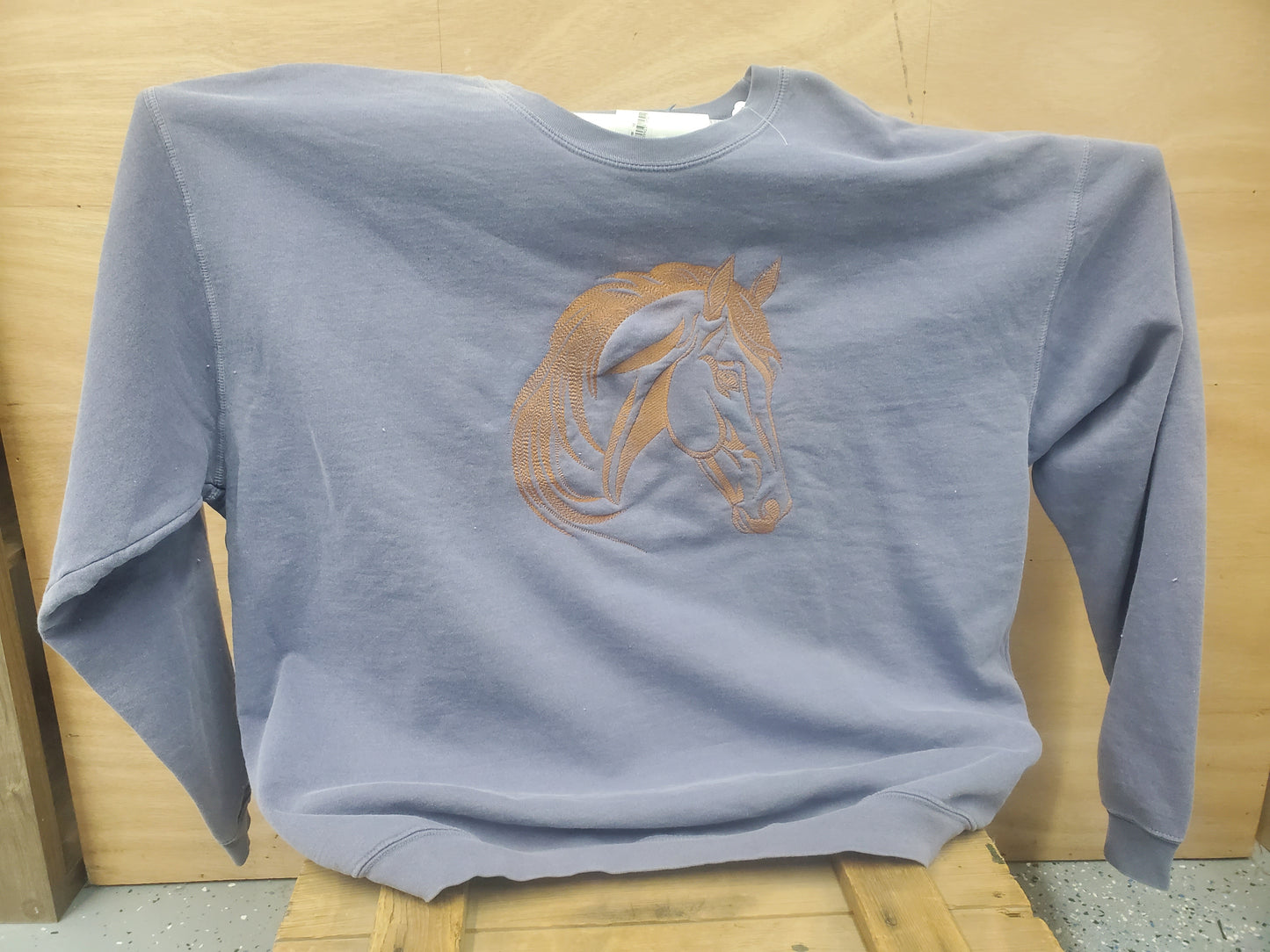 Crew neck sweatshirt with Embroidered Horse
