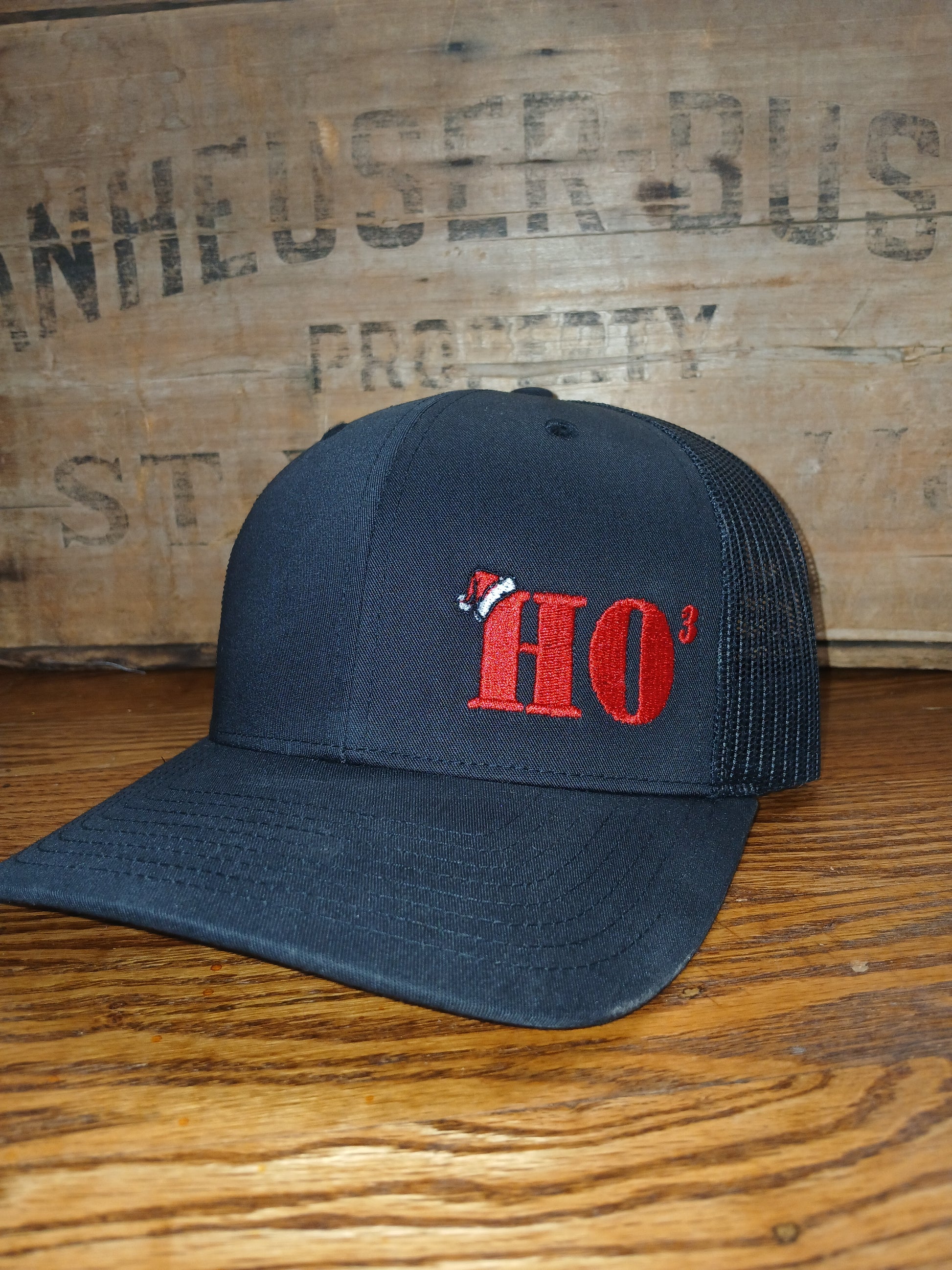Navy blue cap with red HO3 